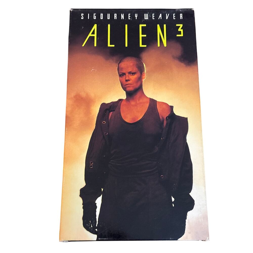 Alien 3 VHS Fox video 1992 sci fi movie thriller film sigourney weaver
